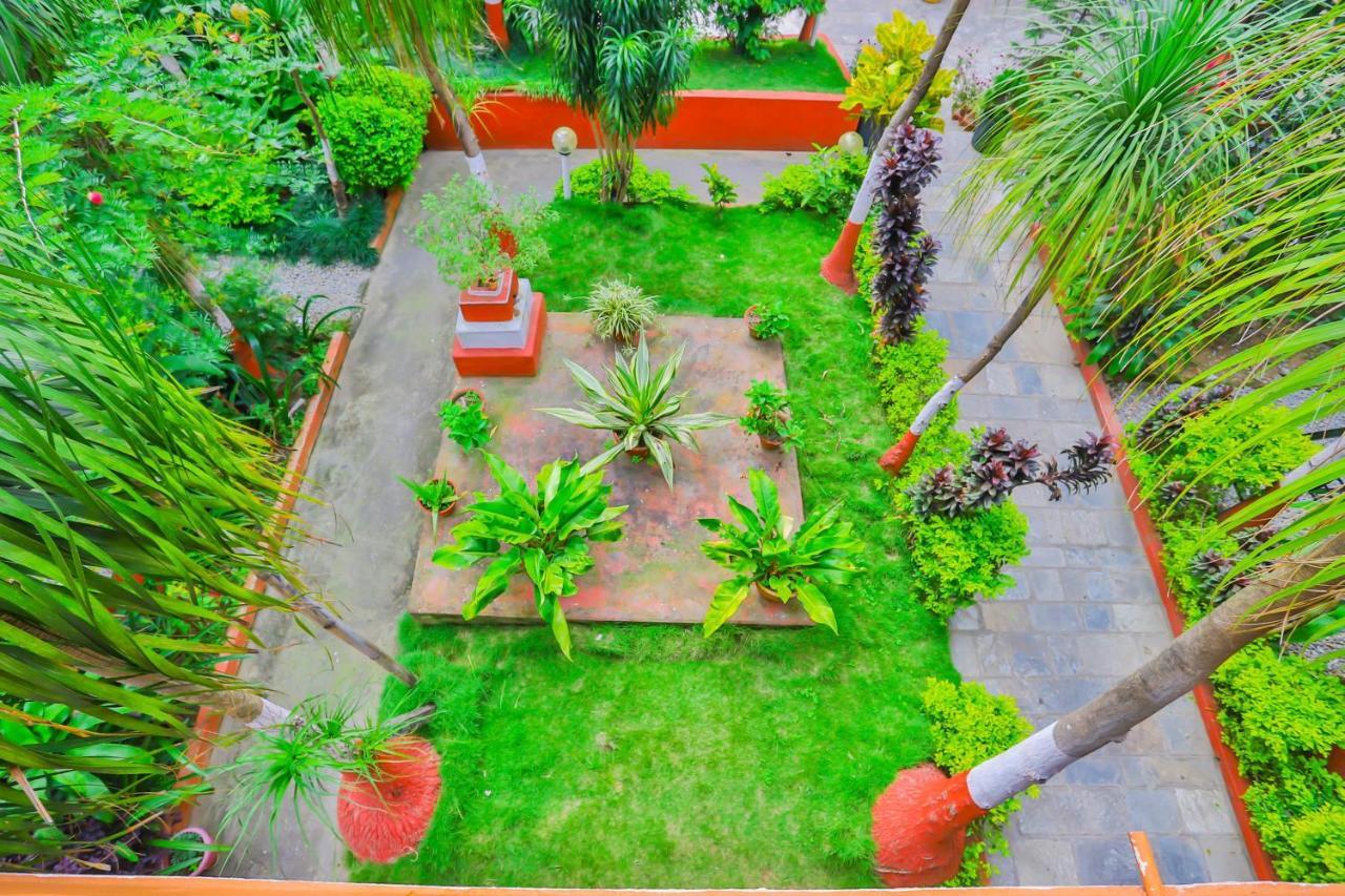 Hotel Alpine Villa Pokhara Dış mekan fotoğraf
